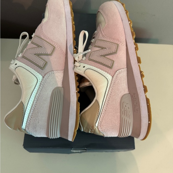 New balance 574 Space pink 8 1/2 - Picture 5 of 6